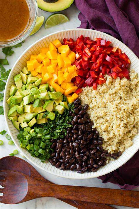 SouthAmericanSpice:BlackBeanSoupwithQuinoaandAvocadoSalad